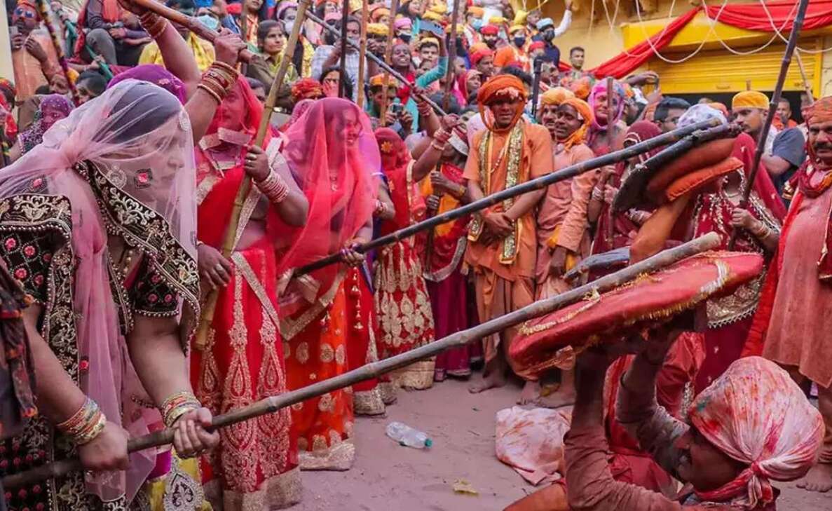 Places with unique Holi traditions that you must visit for a renewing experience
