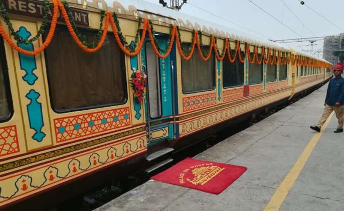 6 luxury trains in India offering a lavish trip