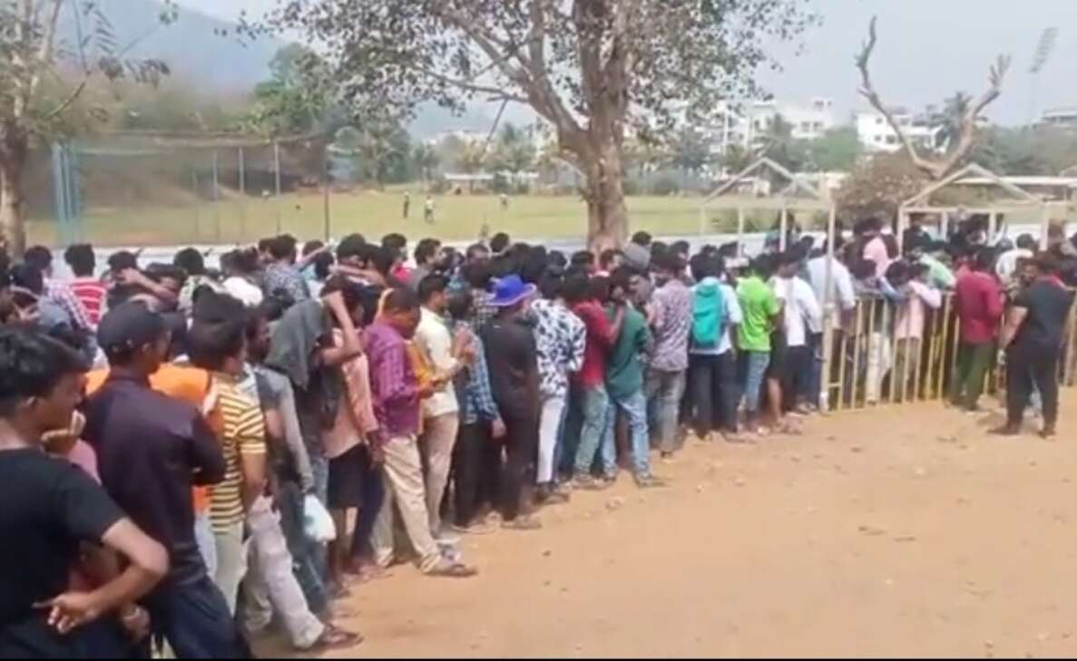 Cricket fever grips Visakhapatnam, fans flock counters for India vs Australia ODI match tickets