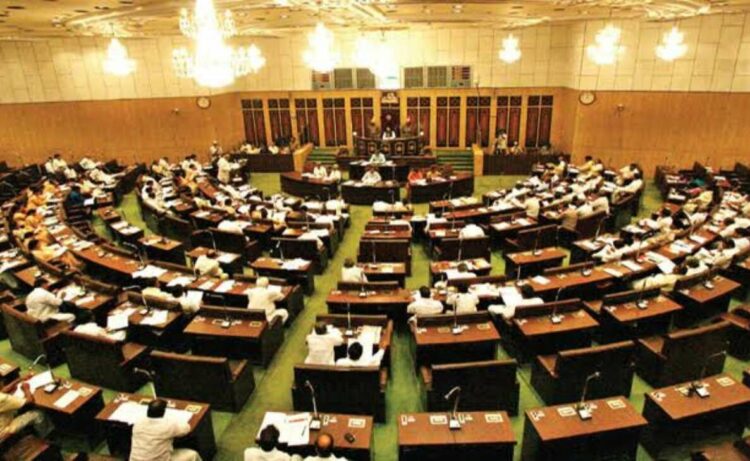 MLAs' clash leads to tension in Andhra Pradesh assembly
