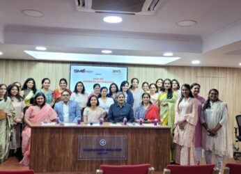 Chai Pe Business by VCCI Women’s Wing trains young entrepreneurs on small business management