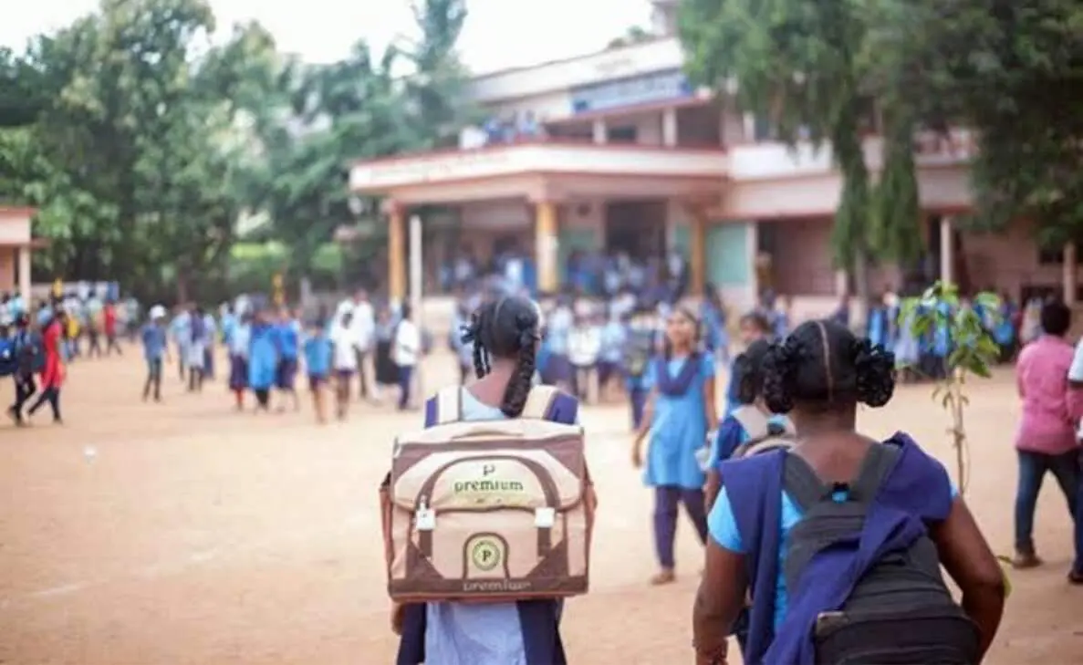 Andhra Pradesh: Department of Education directs schools to run half-day classes