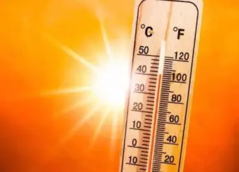 Visakhapatnam records 5 degrees above average maximum temperature