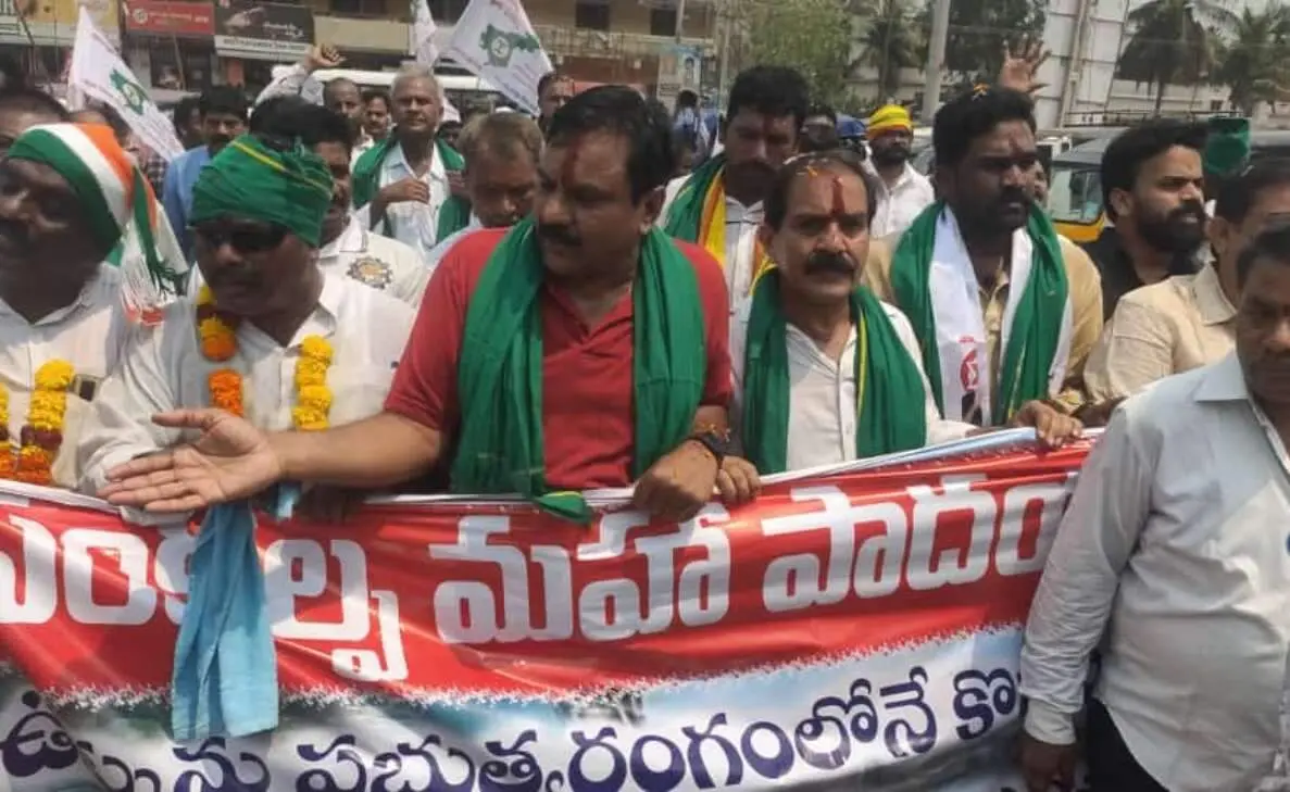 Vizag Steel Plant privatisation: Trade unions undertake Ukku Sankalpa Maha Padayatra