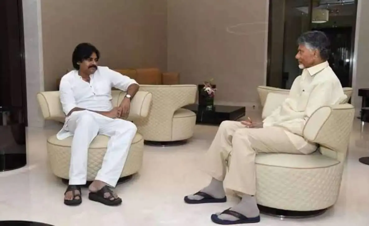 Pawan Kalyan and Chandrababu Naidu meeting triggers alliance speculations