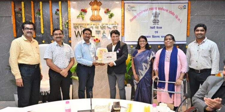 DRM office in Visakhapatnam bags award for implementation of official language