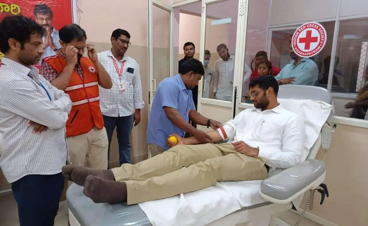 Visakhapatnam: Red Cross Society calls to promote blood donation