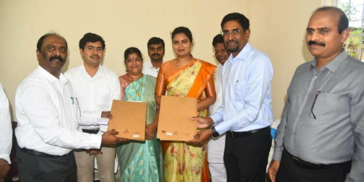 MoU signed for a solar power plant at KGH in Visakhapatnam