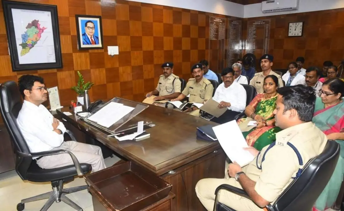 Visakhapatnam Collector directs officials to end drug menace among students