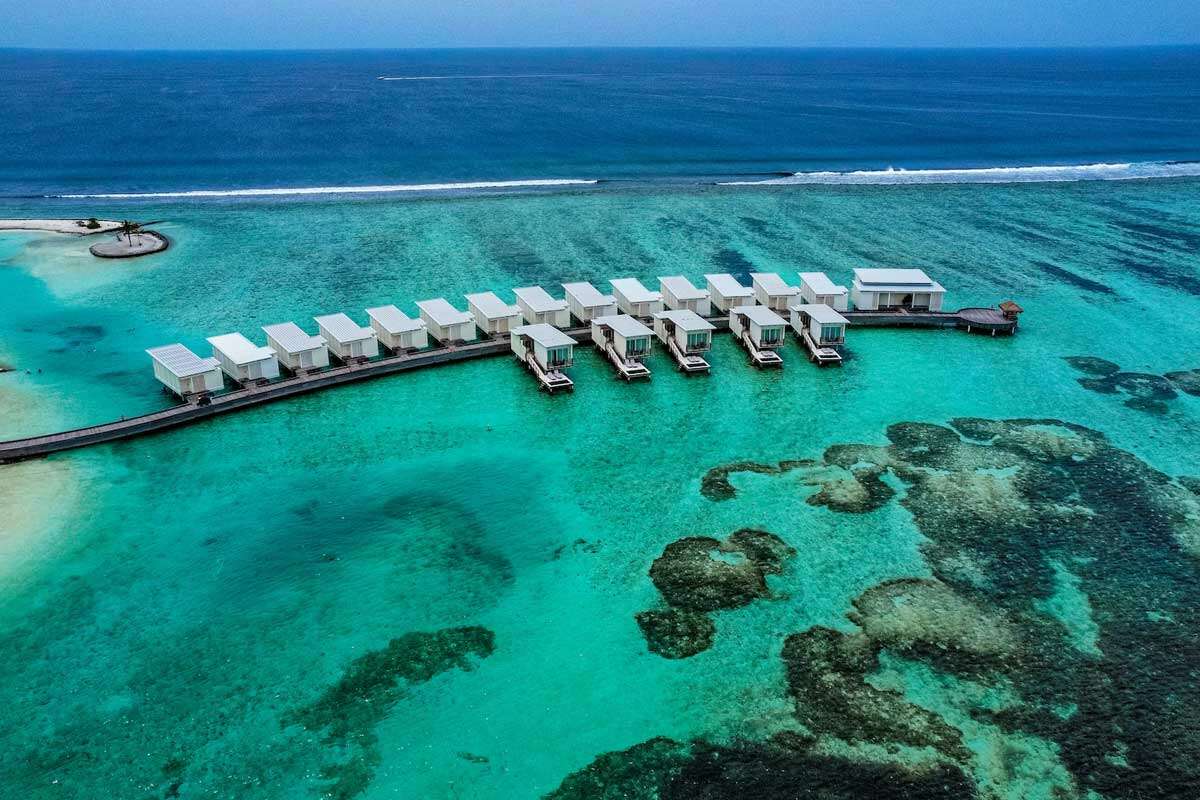 Solo Travel Destination : Overwater bungalows in the Maldives