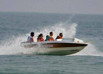 Visakhapatnam: Speed boat ride at Rushikonda suspended due to low pressure formation