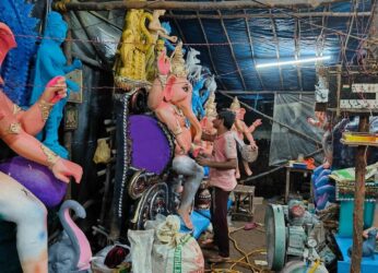 With days to go for Vinayaka Chavithi, idol makers pick pace in Visakhapatnam
