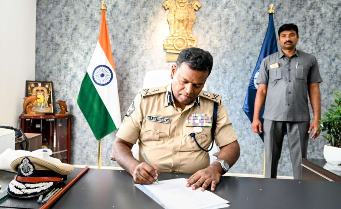 A Ravi Shankar IPS assumes charge as Commissioner of Visakhapatnam City Police