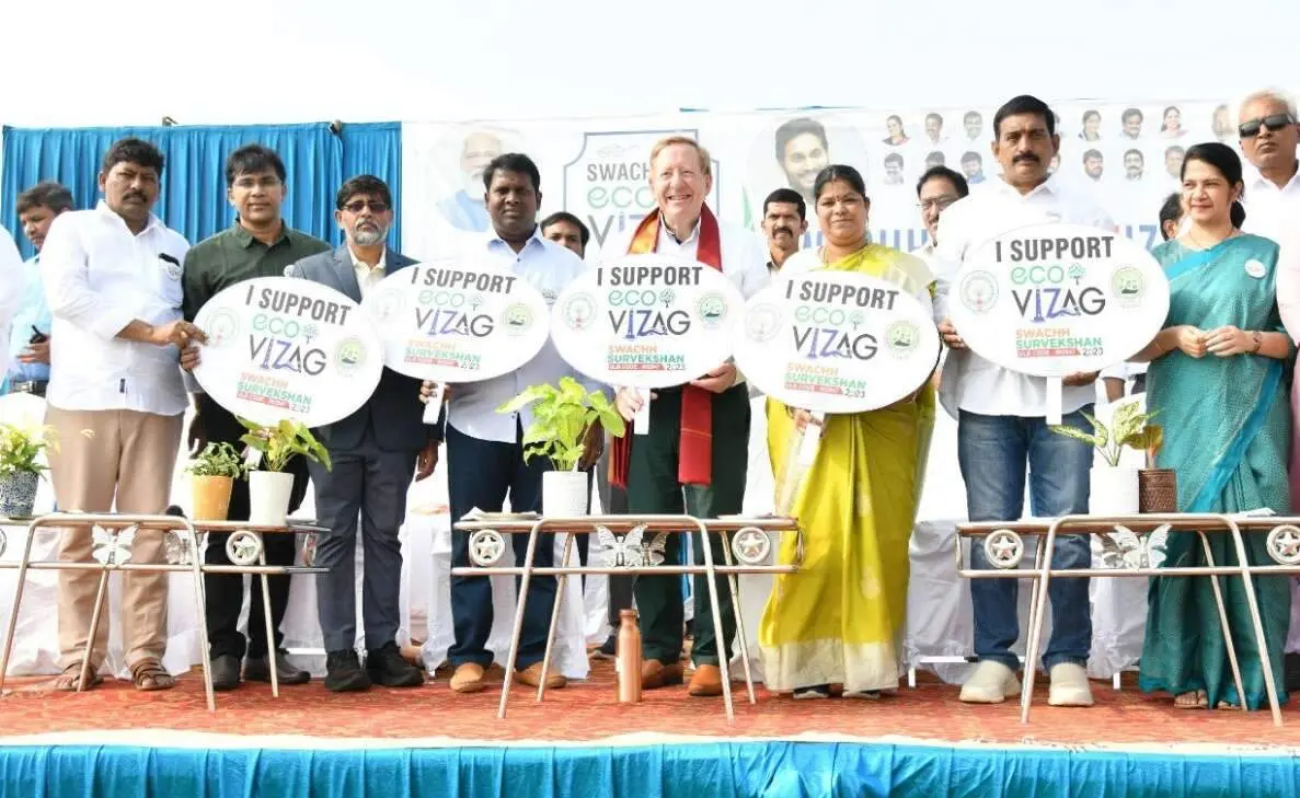 Greenery maintenance in Visakhapatnam impresses Carmel Mayor James Brainard