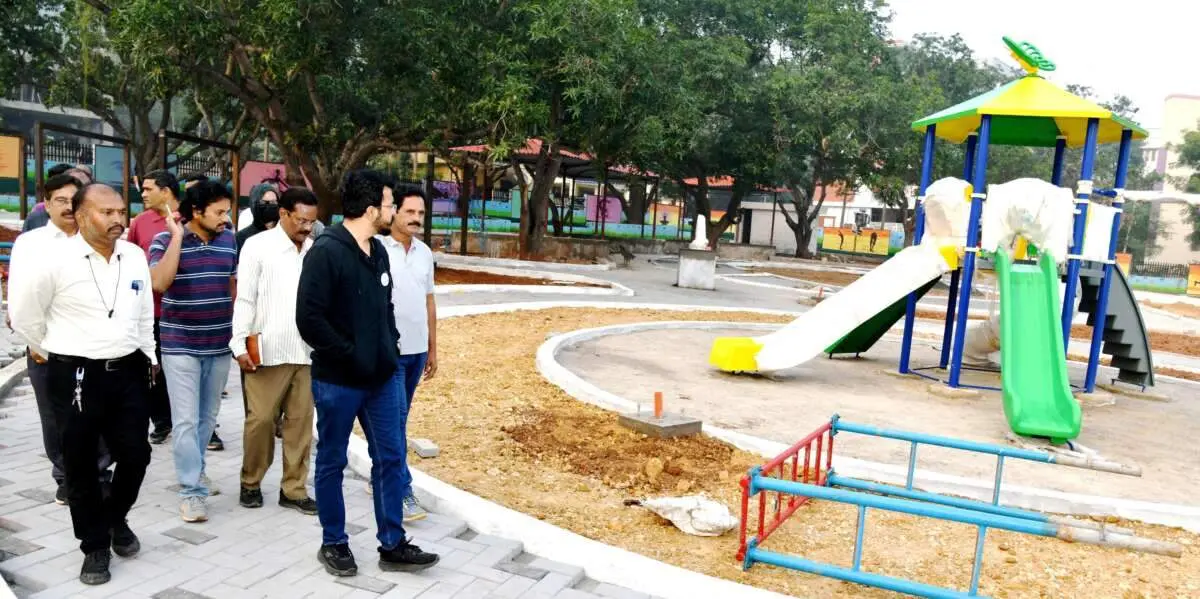 Visakhapatnam Theme Parks take center stage, GVMC Commissioner checks progress