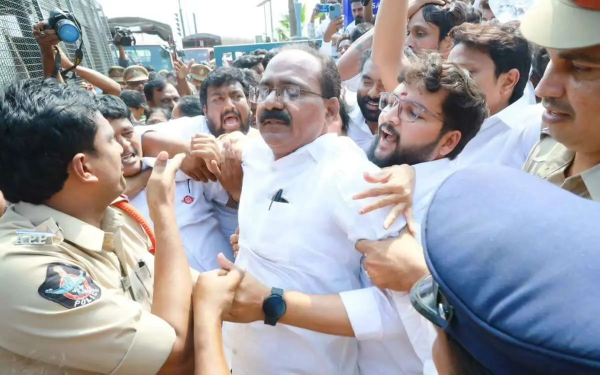 Closure of Tycoon junction in Vizag triggers a political row