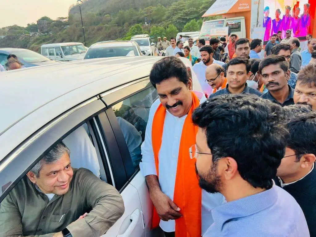 Vizag Rail Zone Headquarters construction awaits land clearance