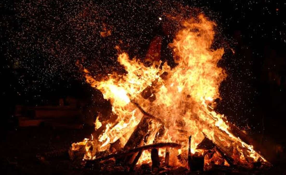bhogi bonfires visakhapatnam