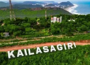 7 Reasons why glass skywalk bridge in Visakhapatnam will steal your breath away