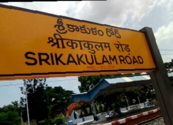 Srikakulam Road Station bags Best Clean Station Award