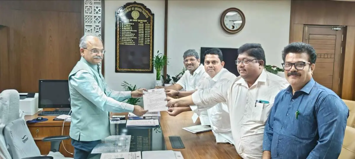 Rs 50-lakh ex gratia announced for kin of MRO murdered in Visakhapatnam