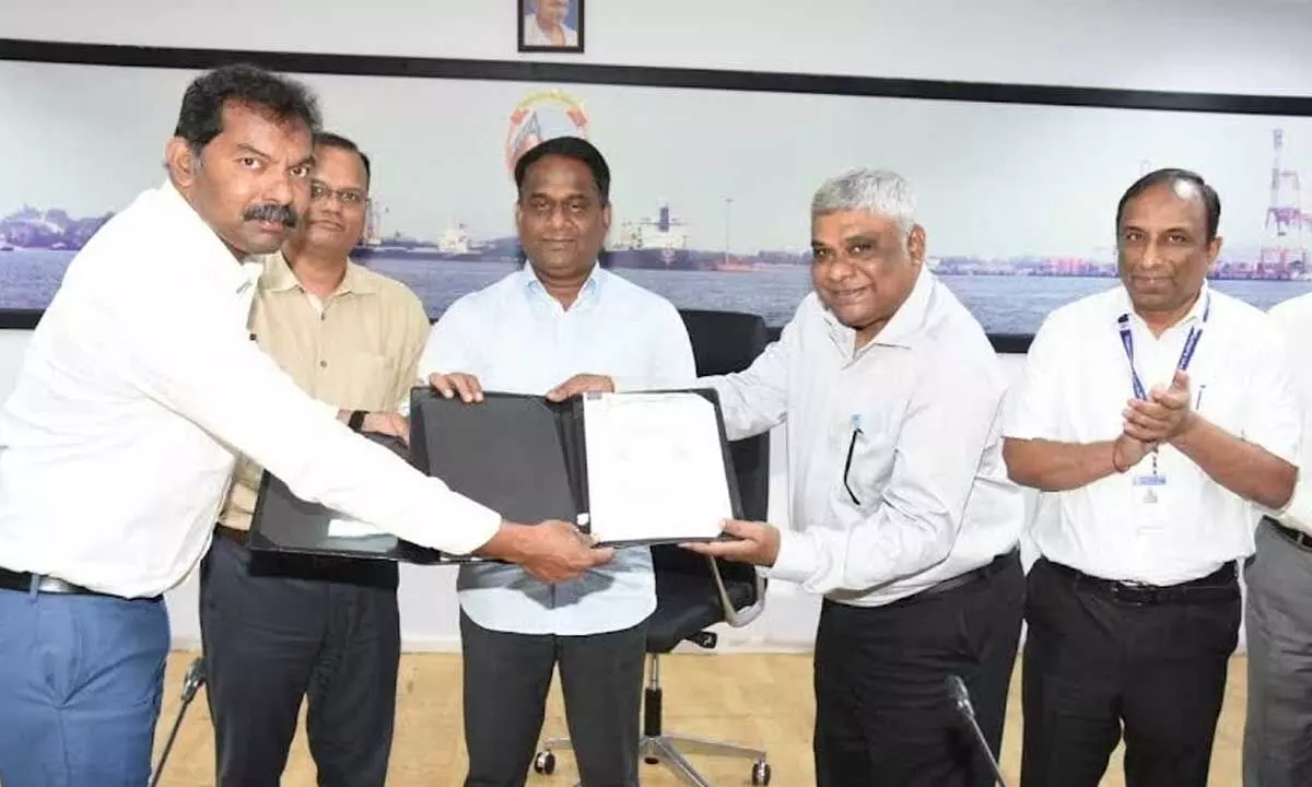 Vizag Port Authority signs deal for traffic management services