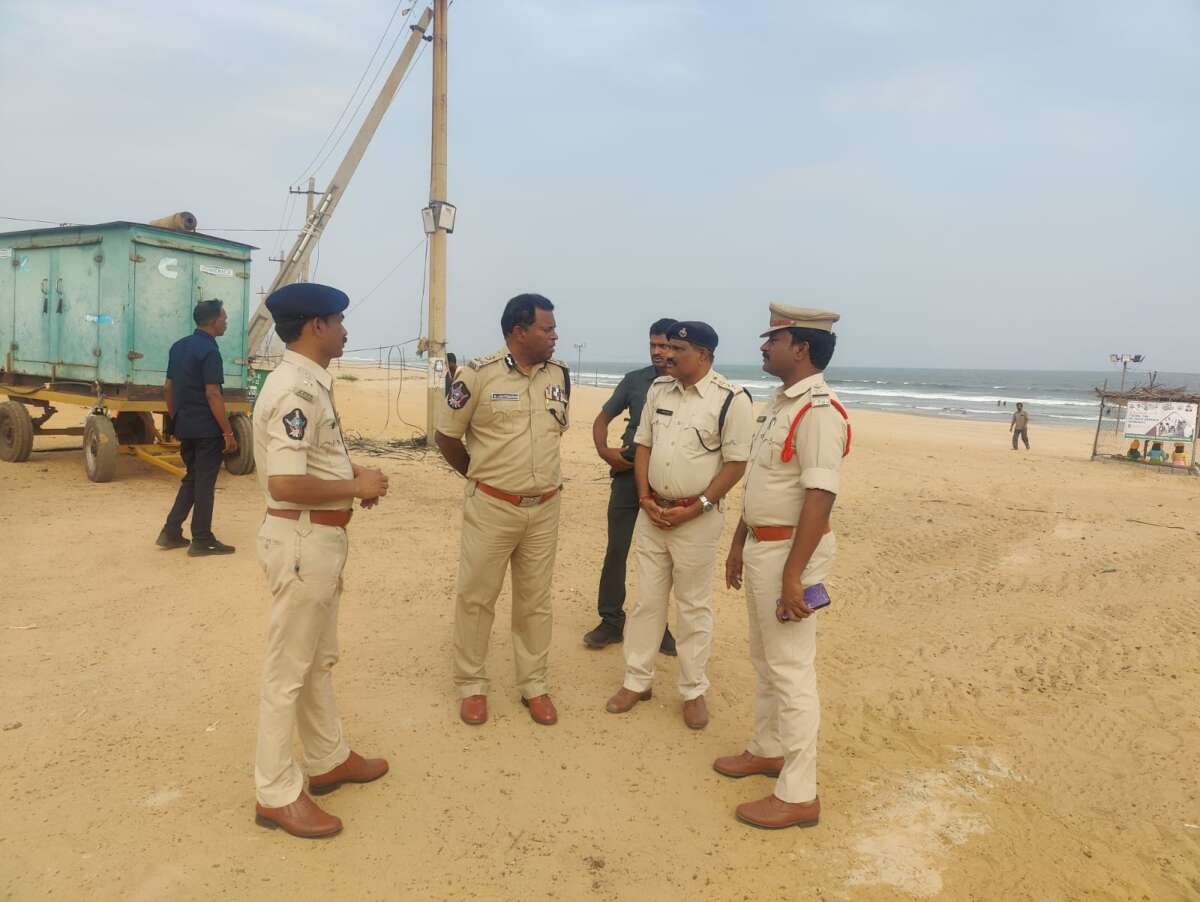 Vizag Police roll out safety measures for Maha Shivaratri 2024