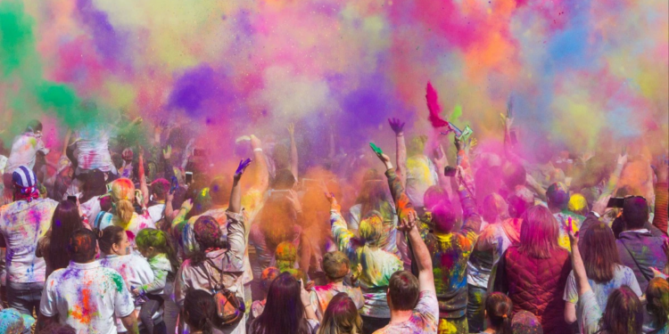 4 Holi parties and events in Vizag in 2024 that you should not miss!