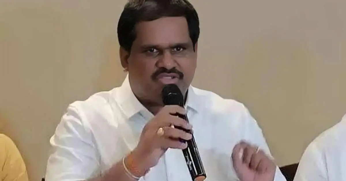 Vamsikrishna Srinivas faces trouble from own partymen in Visakha South