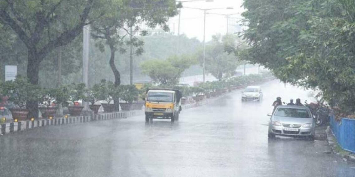 Climate turns cool in Vizag, rains bring relief to denizens