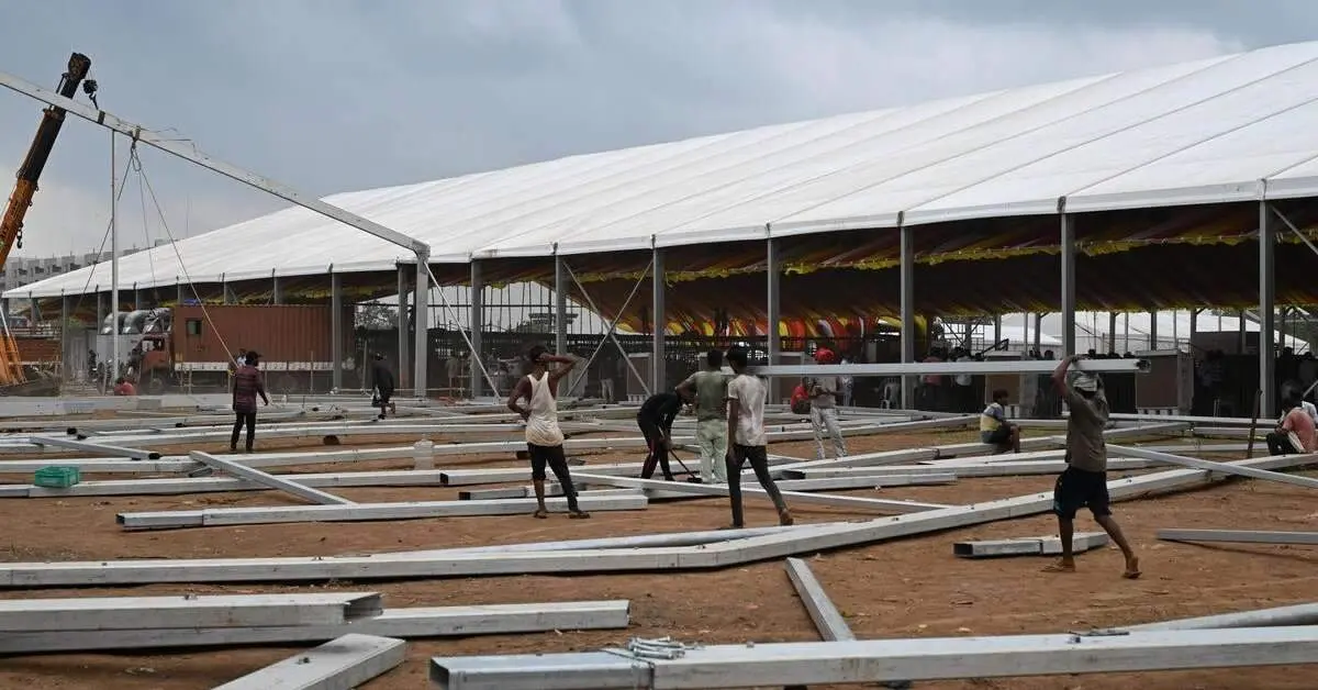 Kesarapalli getting decked up for swearing in of Chandrababu Naidu