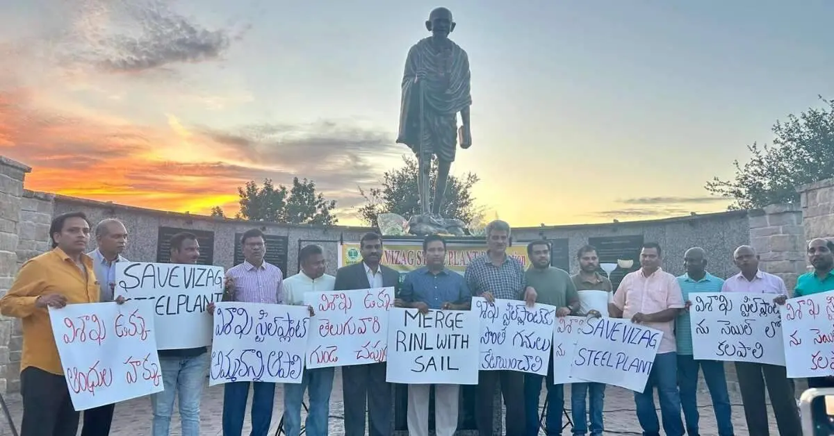 Telugu people in Dallas stage protest against VSP privatisation move