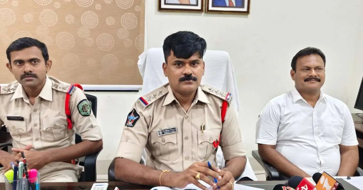 Beware of online dating