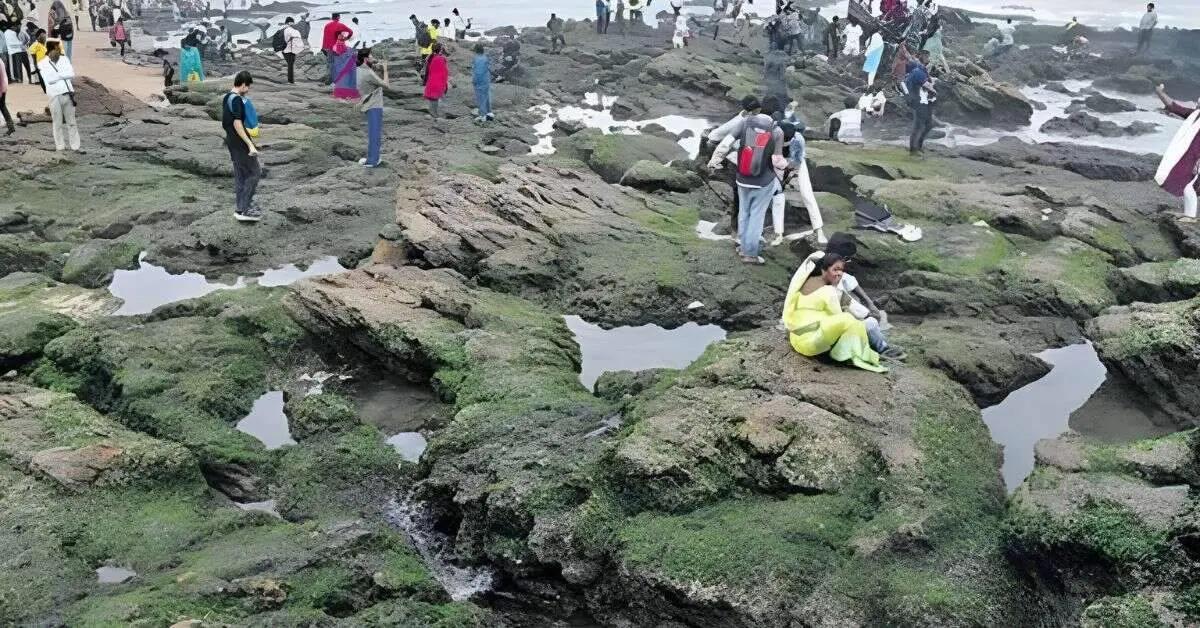 Sea recession at RK Beach alarms locals in Visakhapatnam