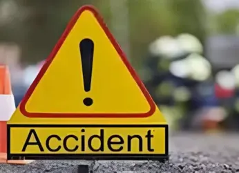 Woman dies on spot in accident near Vizag Zoo