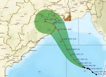 Cyclone: over 70 trains cancelled