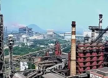 Workers’ protest triggers tension at VSP