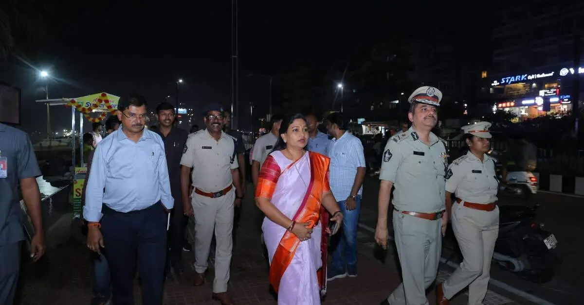 Home Minister inspects surveillance network on Vizag beach road