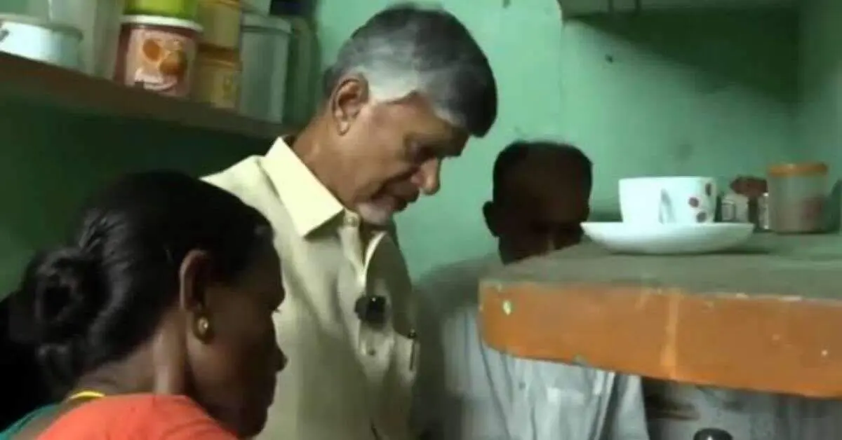 Chandrababu Naidu makes tea at Deepam beneficiary's house