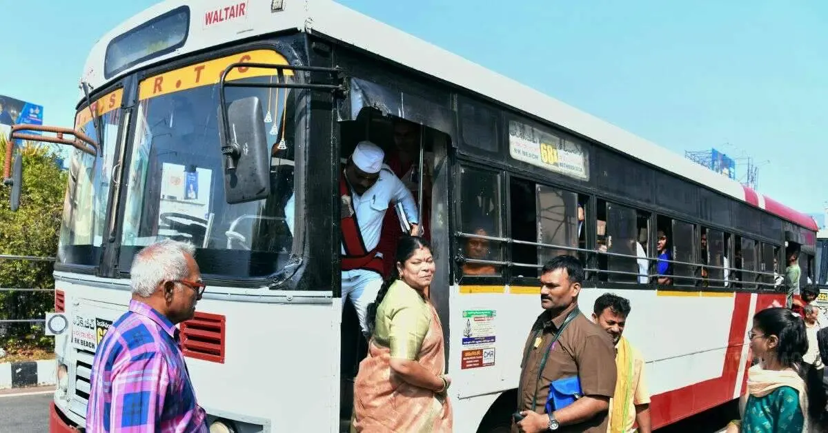 Pollution control in Visakhapatnam: Mayor uses public transport