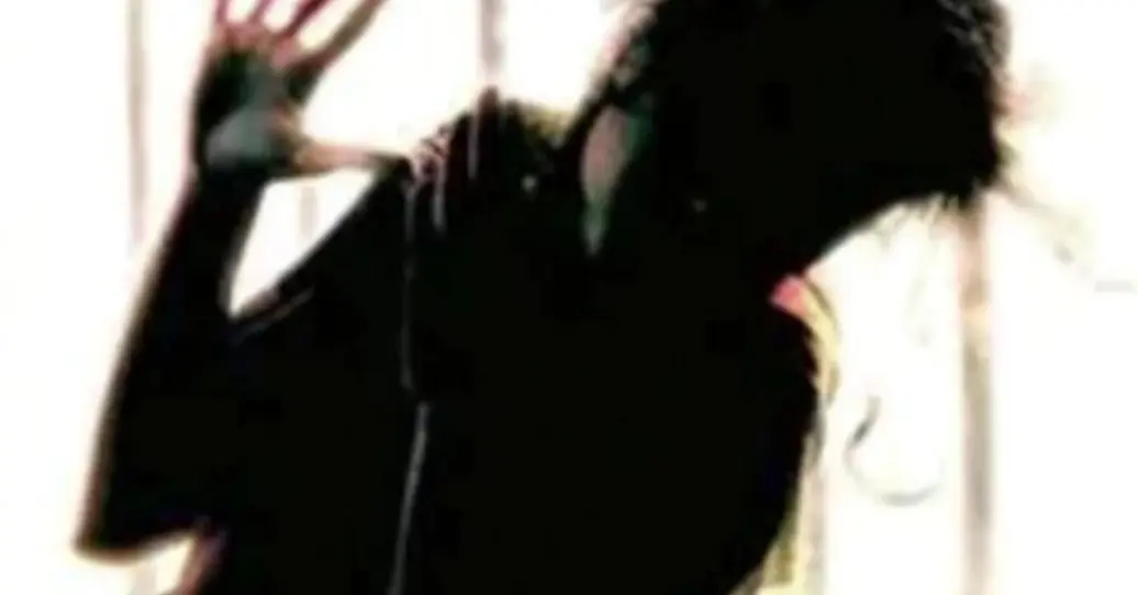 Girl attacked by iron rod for rejecting a love proposal in Gajuwaka, Visakhapatnam