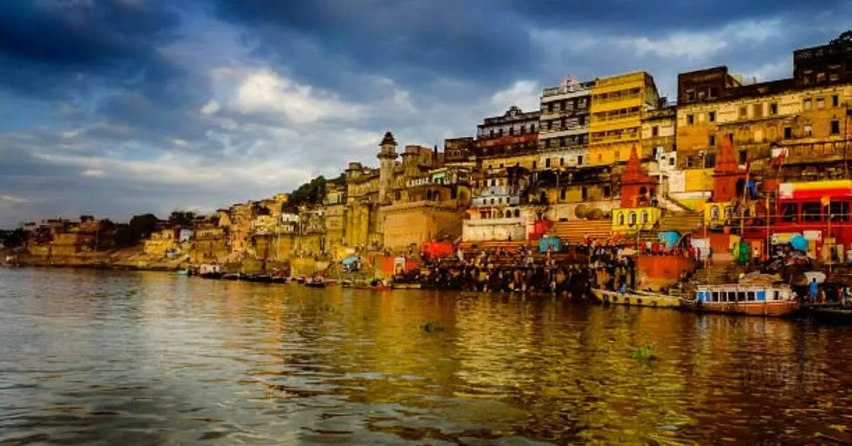 5 Reasons why you should pack your bags and head to Prayagraj now!