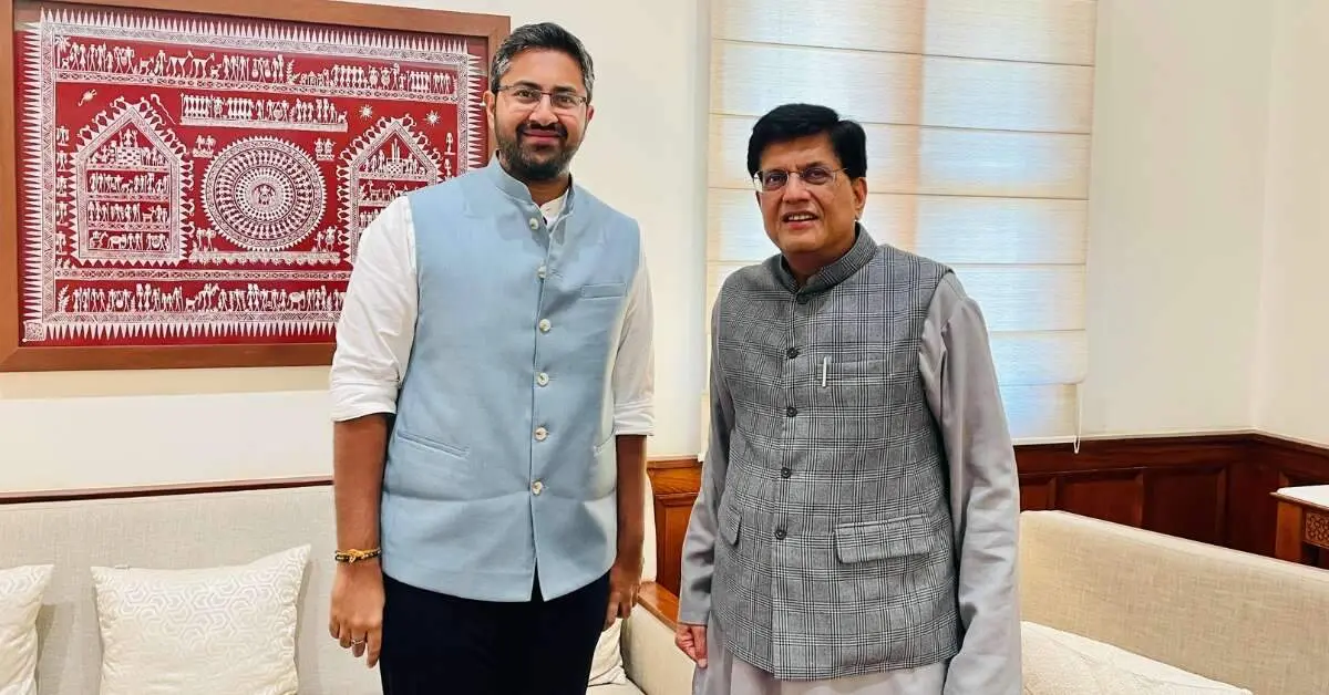 Vizag MP meets Union Minister, discusses steps for industrial growth in AP