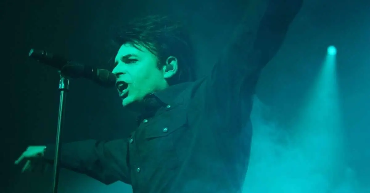 Yes, it happened! When global music icon, Gary Numan, was under house arrest in Visakhapatnam