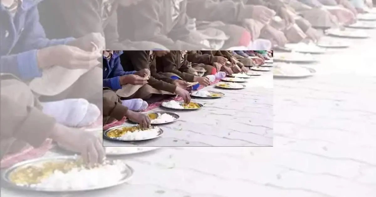 Lokesh launches mid-day meal scheme for Inter students