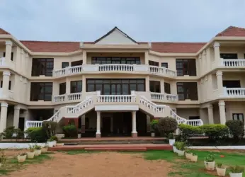 AP Government gives show-cause to cancel land for Rama Naidu Film Studios