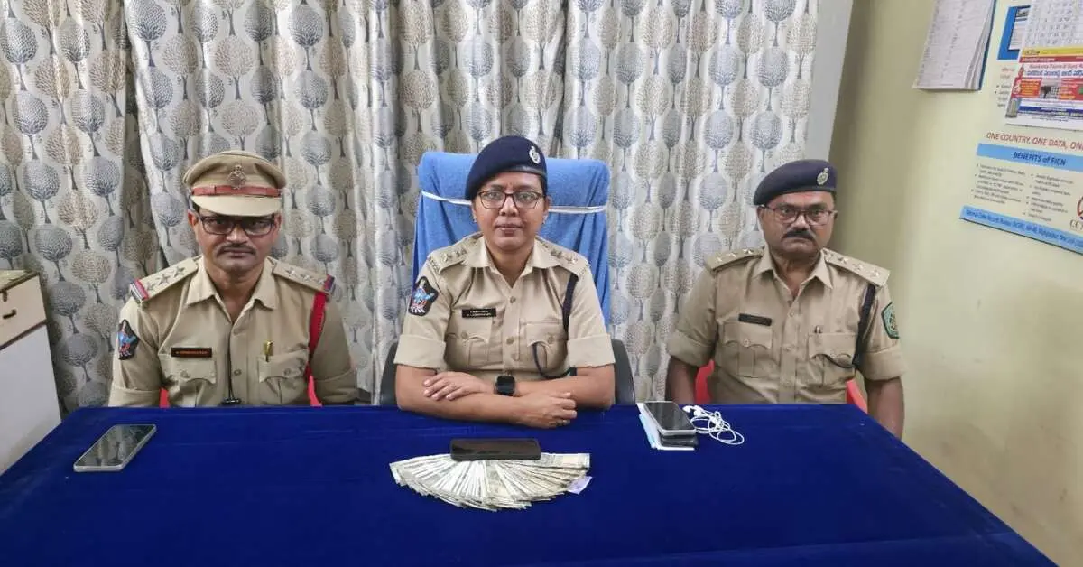 Rapido driver attacked, robbed of Rs 48,100 in Visakhapatnam