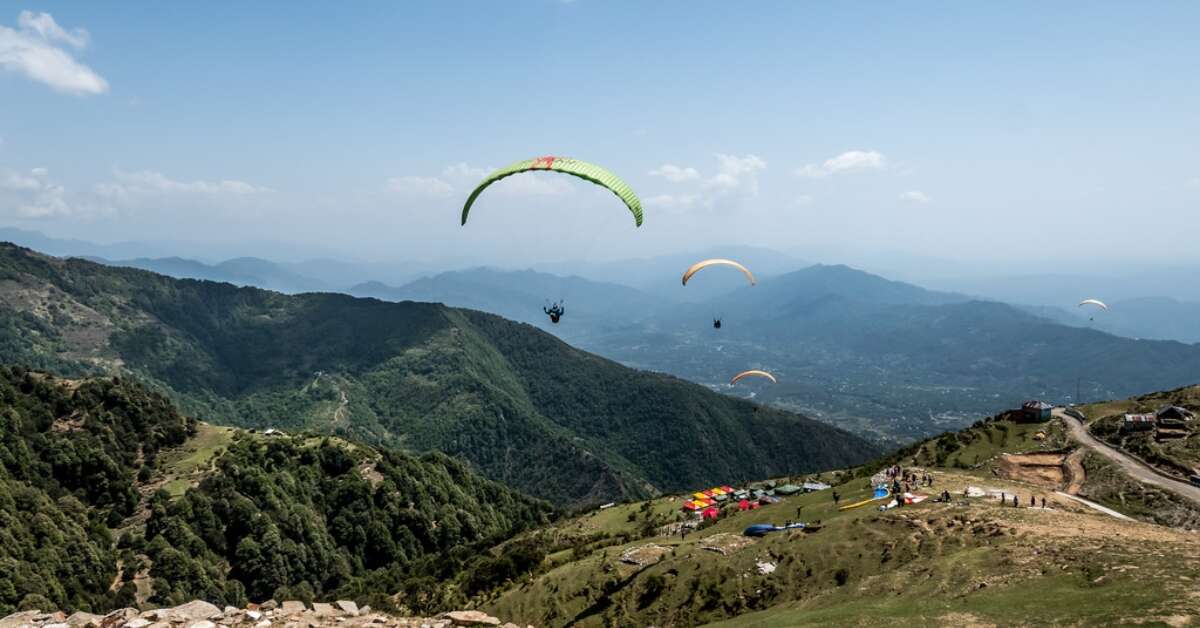 Escape Vizag and explore these irresistible workation spots in Himachal Pradesh!