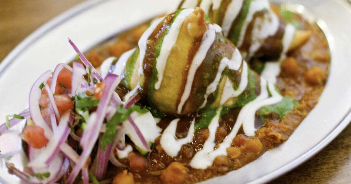 Samosa Chaat