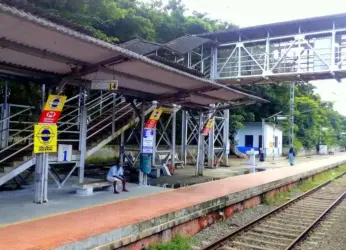 Foot overbridge near Gate 3 in Visakhapatnam Railway Station closed
